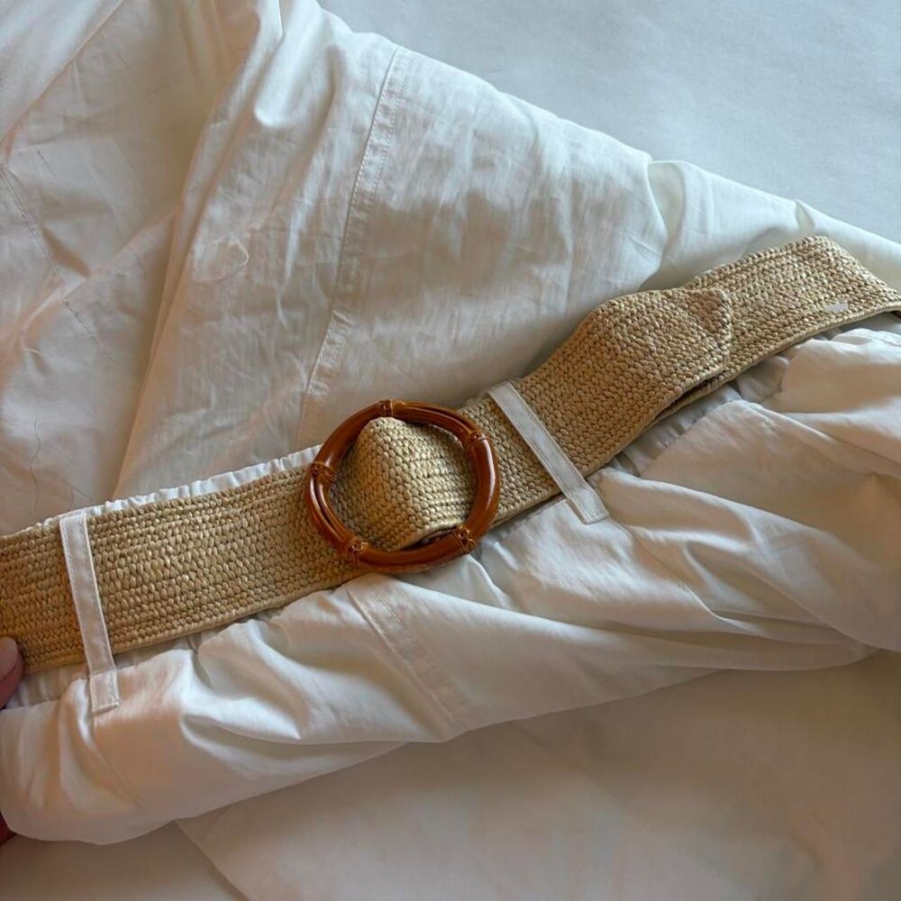 BOUTIQUE White Midi Skirt Bamboo Rattan Belt Feminine Coastal Summer Vacation